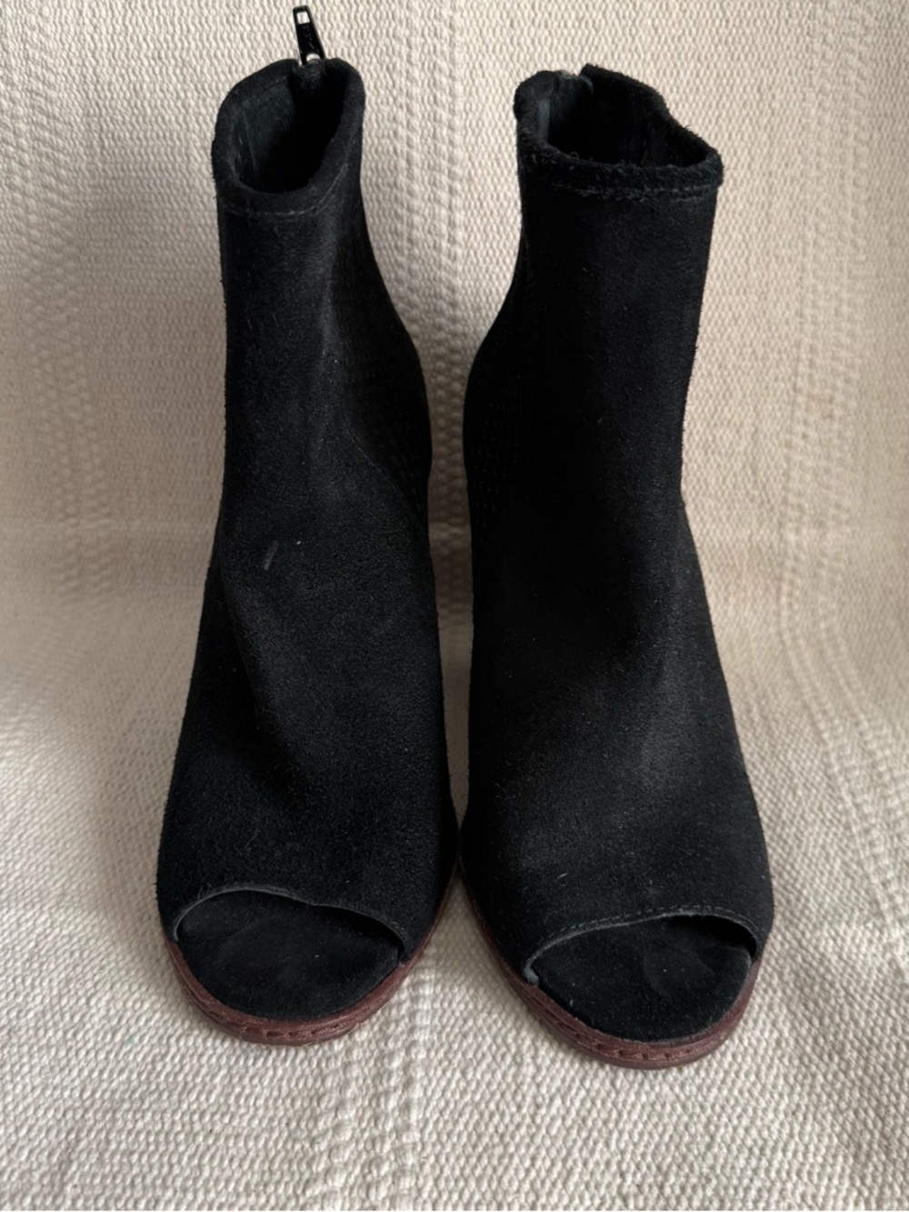 Gianni Bini Open-Toe Black Suede Ankle Bootie SZ 7